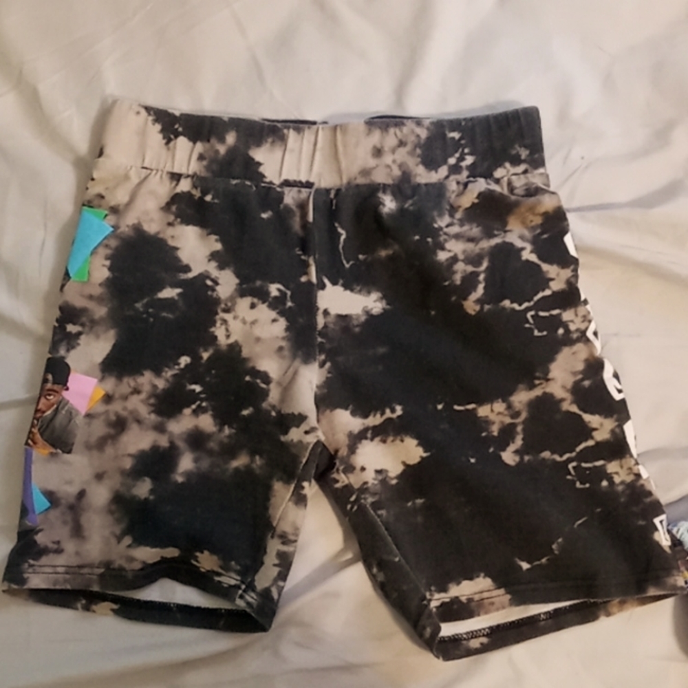 Tupac bleach stained biker shorts M